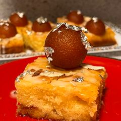 A picture of Gulab jamun cake.