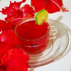 A picture of Hibiscus Tea.