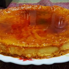 A picture of Caramel pudding.