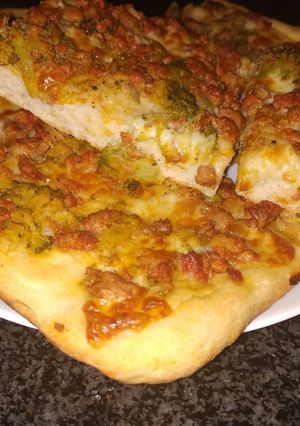 Foto di Focaccia broccoli e salsiccia