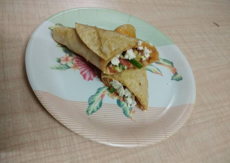 Recipe of Super Quick Tandoori Mayo Paneer Rolls