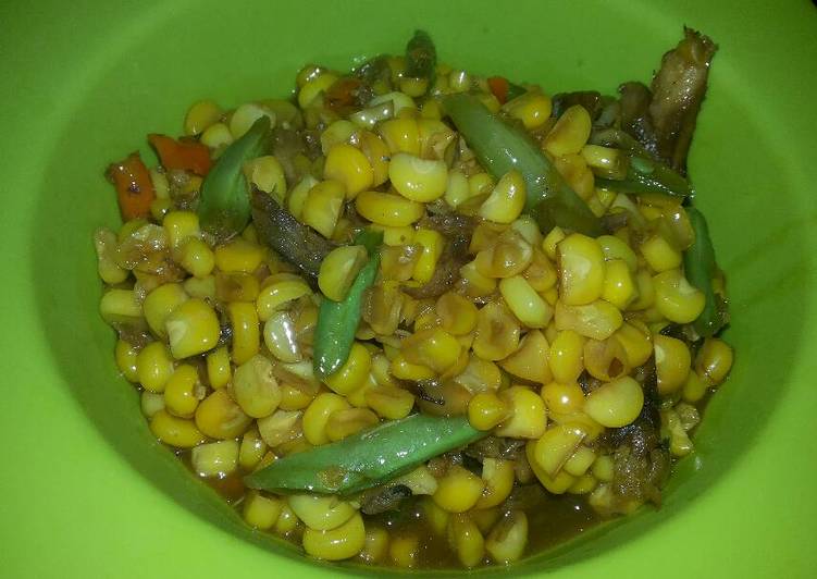 Tumis jagung buncis pindang pedas manis