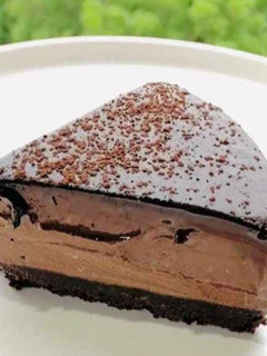 નોબેક મોકા ચીઝકેક (No Bake Mocha Cheesecake Recipe In Gujarati) રેસીપી મુખ્ય ફોટો