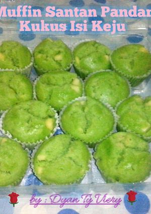 Foto resep Muffin Santan Pandan Kukus Isi Keju