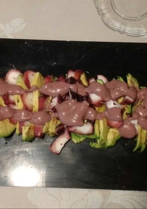 Una foto de Pulpo al Olivo -> Receta Peruana