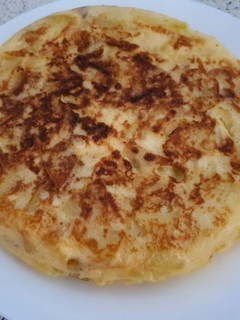 Una foto de Tortilla de patatas😋