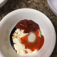 A picture of Spicy Mayo Mississippi Sauce.