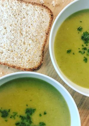 Une photo de Soupe petits pois & haricots