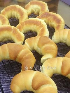 鹽可頌 的食譜成品照片