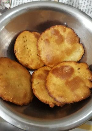A picture of Gur ki Mathri.