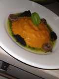 CREMA DE ZANAHORIA con aceite de albahaca y anchoas