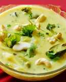 Snake Gourd paal koottu (koottu with milk)