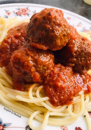 A picture of Spaghetti and Meatballs.