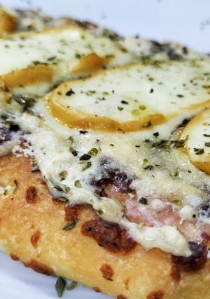 Una foto de Focaccia a los 3 quesos en airfryer