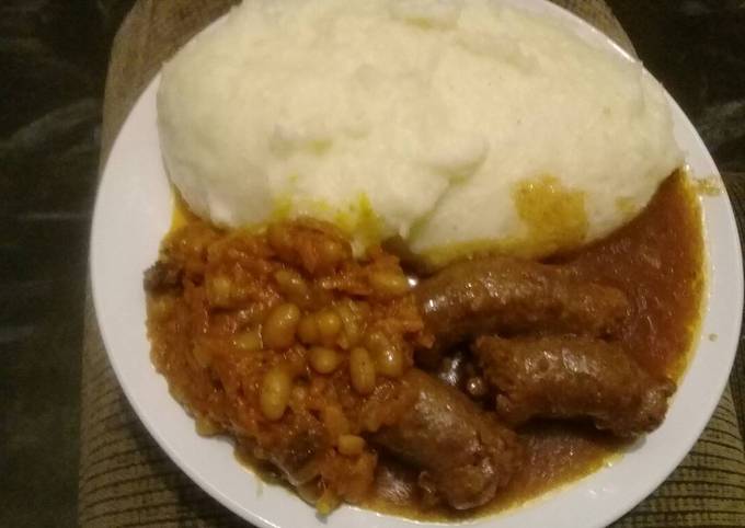 Wors stew with chakalaka Recipe by NonkonzoM - Cookpad