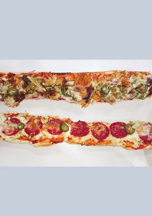 A picture of French Baguette 🍕.