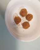 Bombones de hueva y mojama con almendras