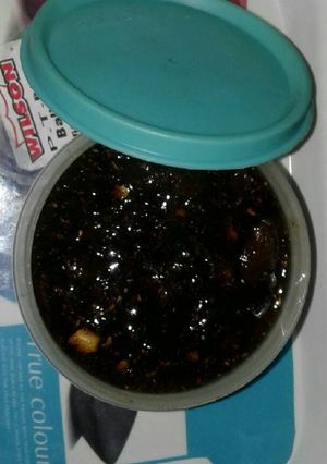 खजूर(डेट्स) की चटनी (Khajur(Dates) ki chutney recipe in hindi) रेसिपी मुख्य फोटो