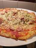 Pizza con base de pollo