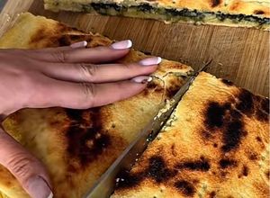 Une photo de Kesra épinard ricotta