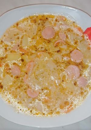 Frankfurti leves 🍲🥔🥕 recept fotója