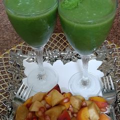 A picture of Hariyali Healthy Juice With Fruits.