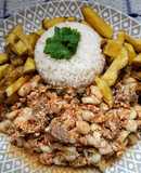 Guiso de Choclo (maíz peruano) con carne de res y papas amarillas