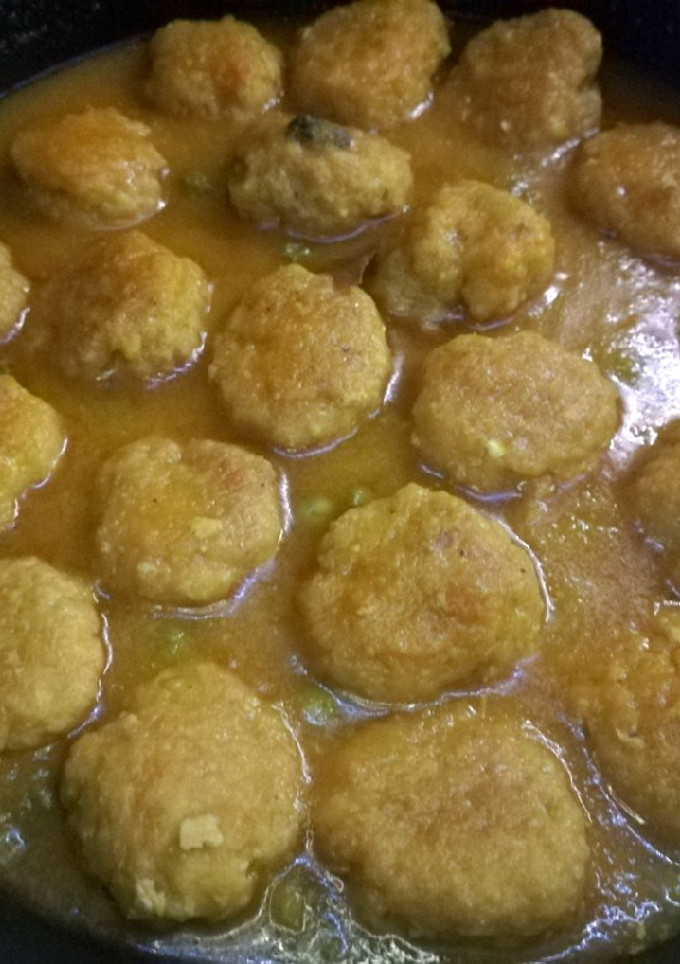 Una foto de Albóndigas de cerdo caseras extra tiernas en amarillo