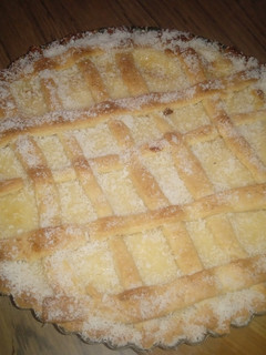 Una foto de Pasta frola de crema pastelera