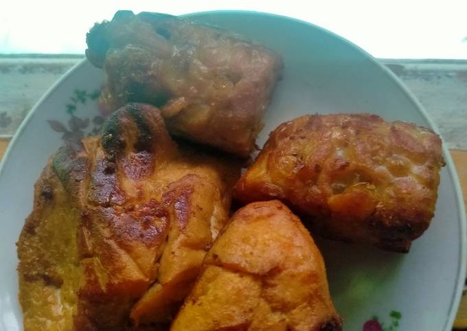 Bacem tahu tempe