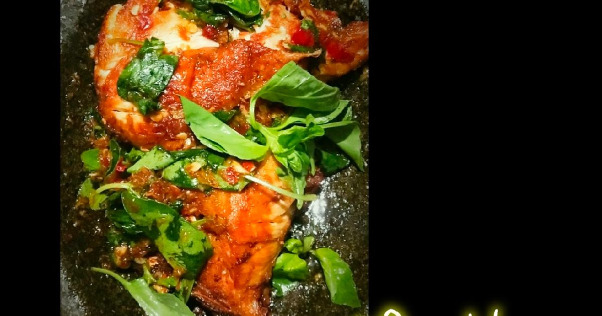 4. Ayam Penyet Bumbu Bali
