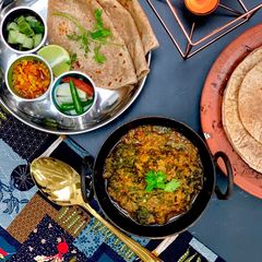 A picture of Palak Keema (ผักโขมเนื้อสับ).