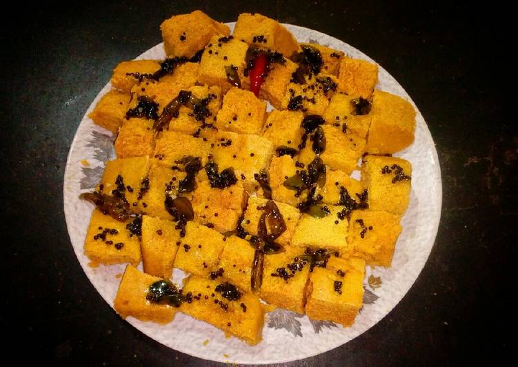 Khaman Dhokla