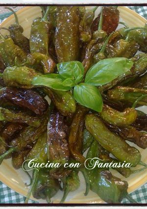 Foto di Friggitelli, peperoni verdi fritti