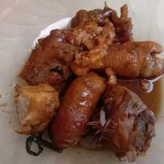 รูปของ Kepala ayam, otak sapi bumbu kecap