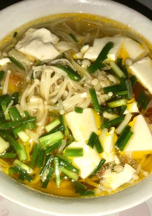 Hình của món Canh nấm đậu hũ non.