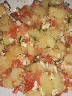 Una foto de Patatas aliñadas