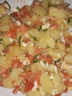 Una foto de Patatas aliñadas