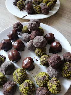Zserbó golyó recept fotója