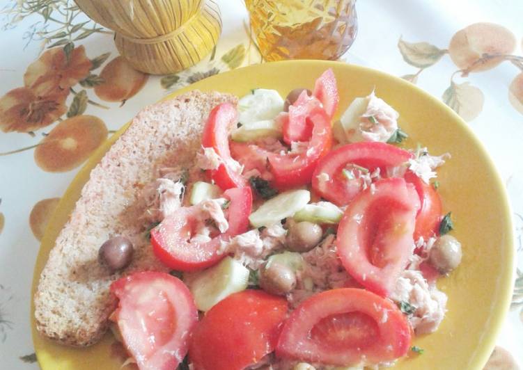 Frisella integrale con pomodori (ricetta light)