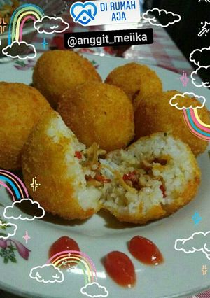 Foto resep Bola bola nasi isi ayam suwir