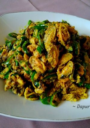 Foto resep Kerang cabe ijo bumbu kuning simple