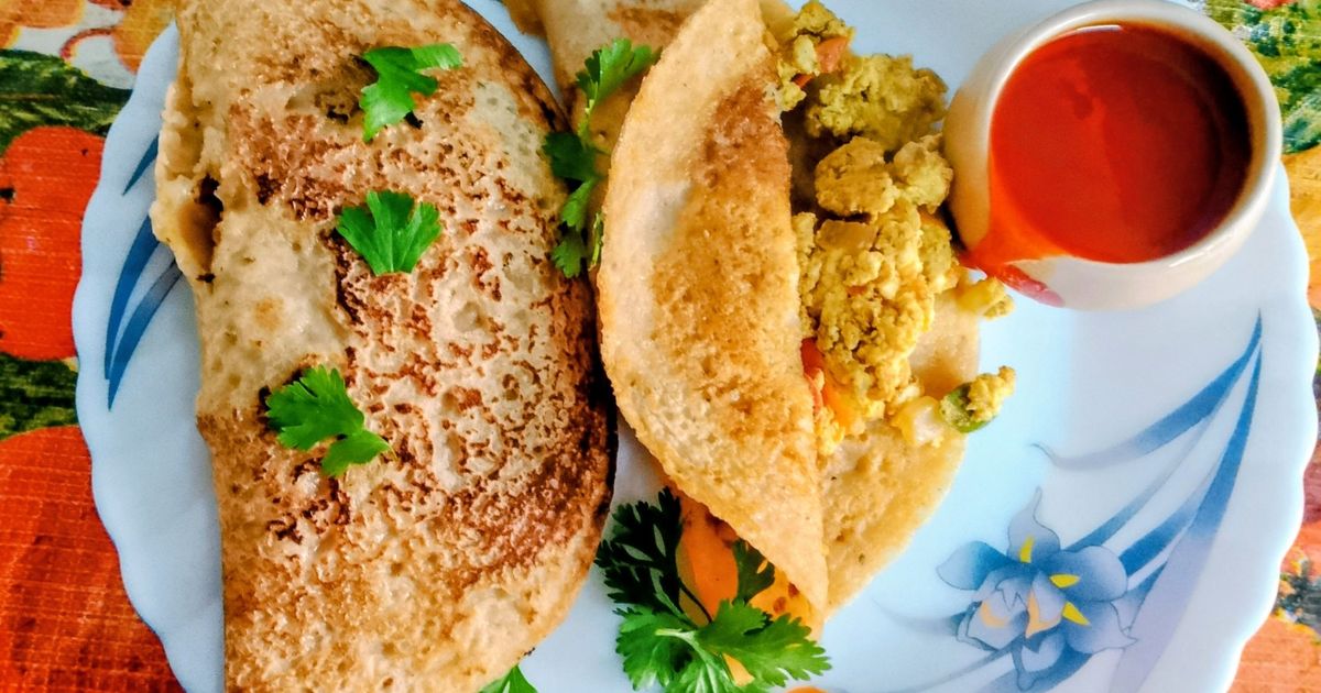 Gola Roti With Stuffed Egg Bhurji Recipe by Krishna Biswas - Cookpad