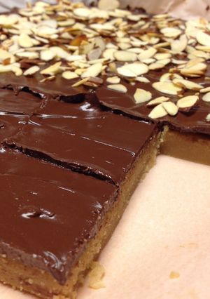 A picture of Toffee Squares.