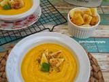 Pumpkin Soup With Croutons (Sup Labu Kuning)