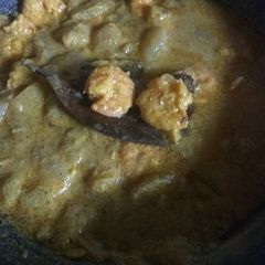 A picture of Quick prawn malai curry.