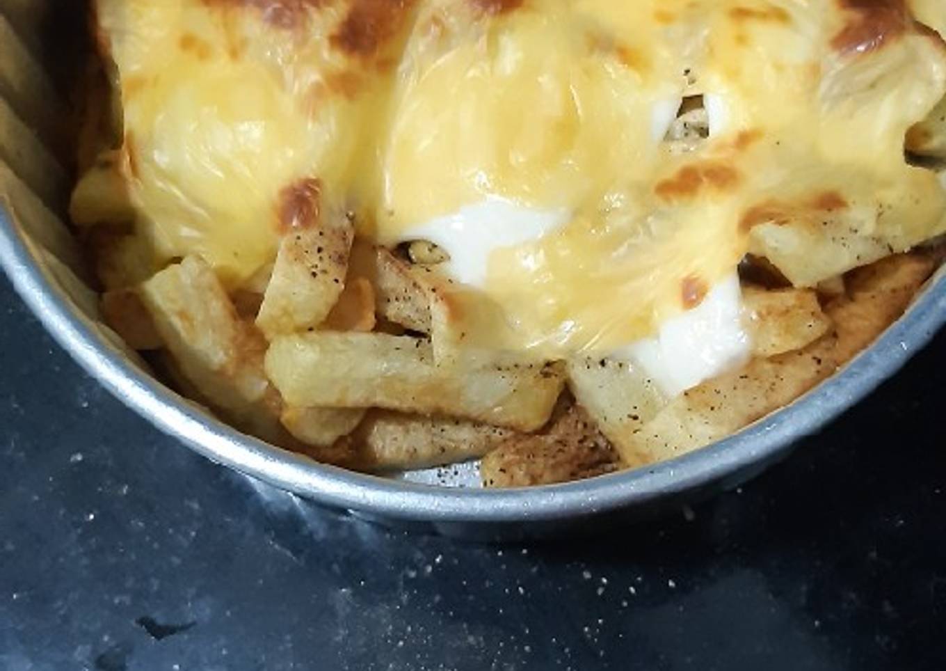 Cheese french fries