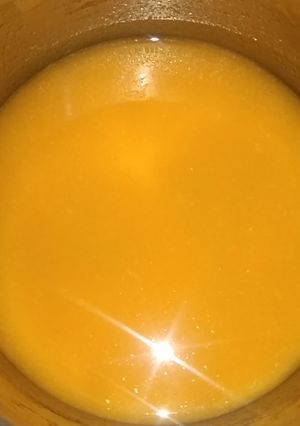 आम रस (aam ras recipe in Hindi) रेसिपी मुख्य फोटो