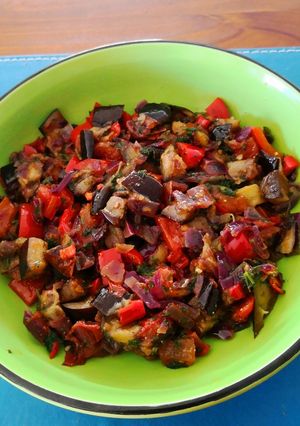 A picture of 🇮🇹🍆🍅🌶Aubergine & Veges ala Teresa😍.
