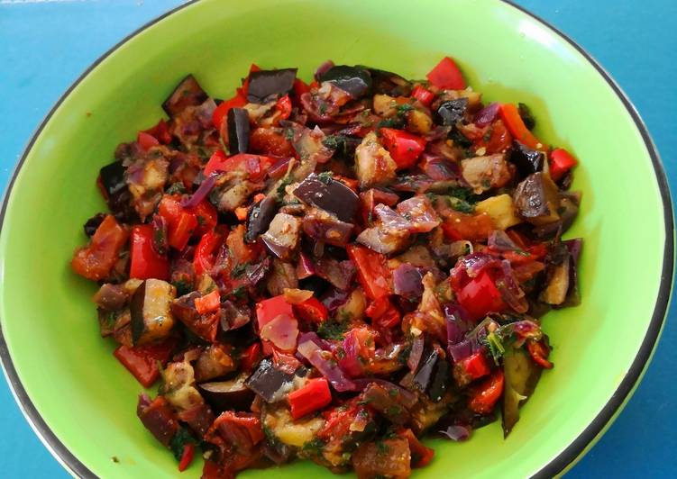 Terong&Sayur ala Teresa ๐ฎ๐ฉ๐๐
๐ถAubergine &Veges ala Teresa ๐